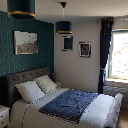 Ferienwohnung 221B Chic Et Colore !!! Châteauroux Exterior foto