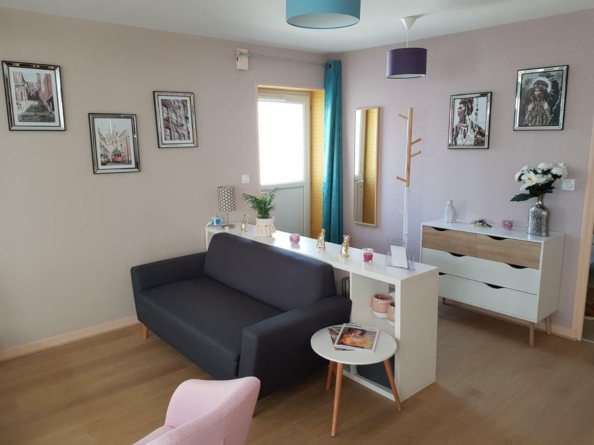 Ferienwohnung 221B Chic Et Colore !!! Châteauroux Exterior foto