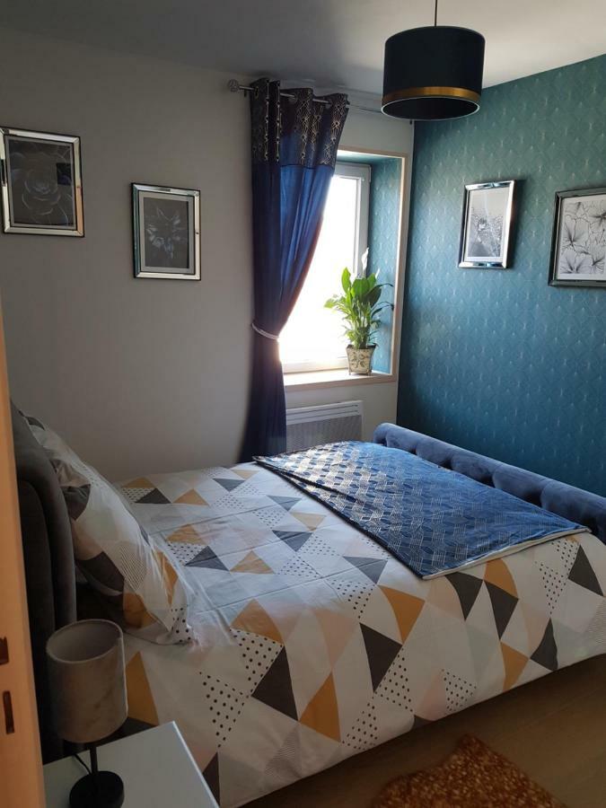 Ferienwohnung 221B Chic Et Colore !!! Châteauroux Exterior foto